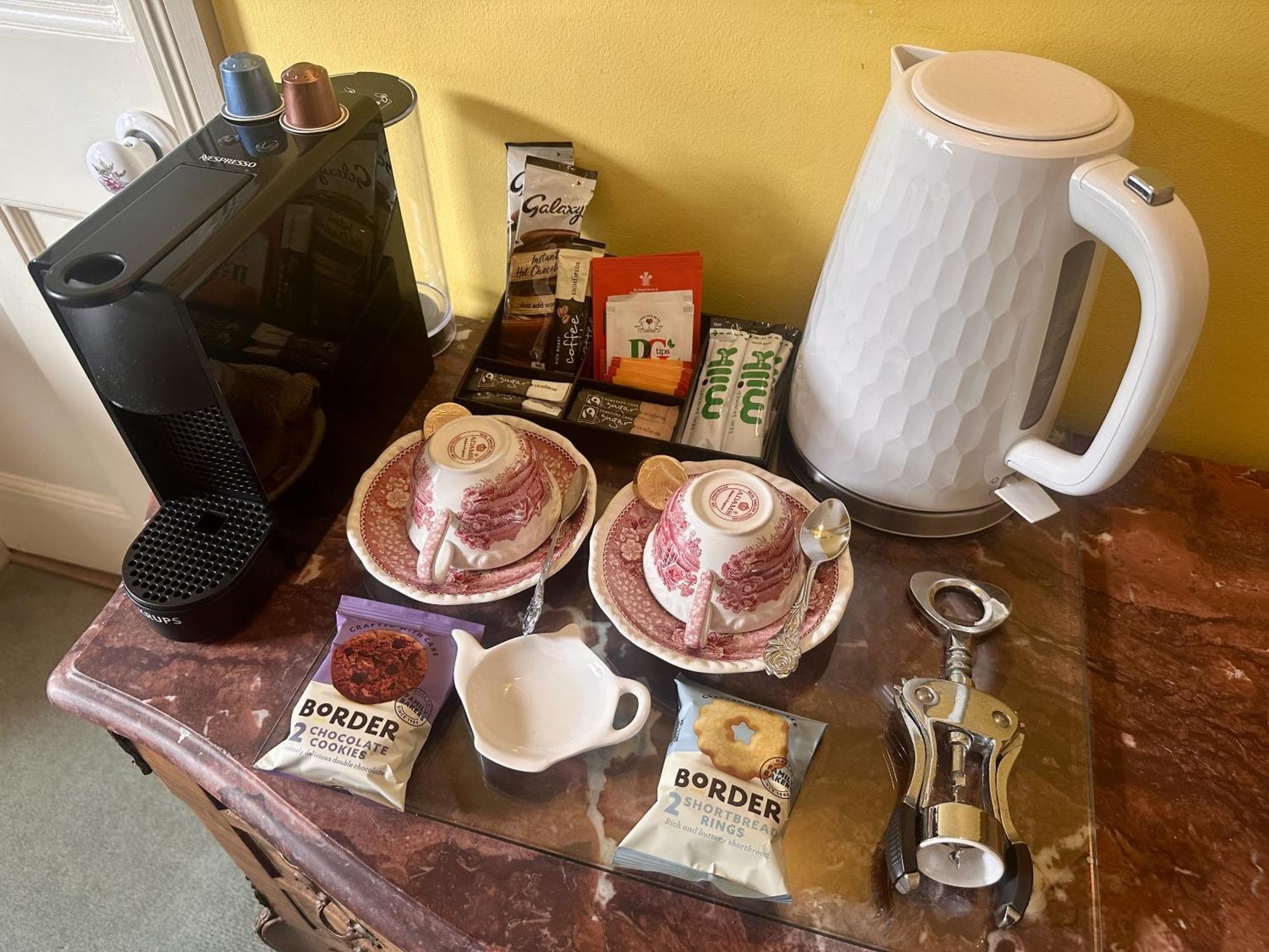 Albert & Victoria Guest House Ήστμπορν Δωμάτιο φωτογραφία