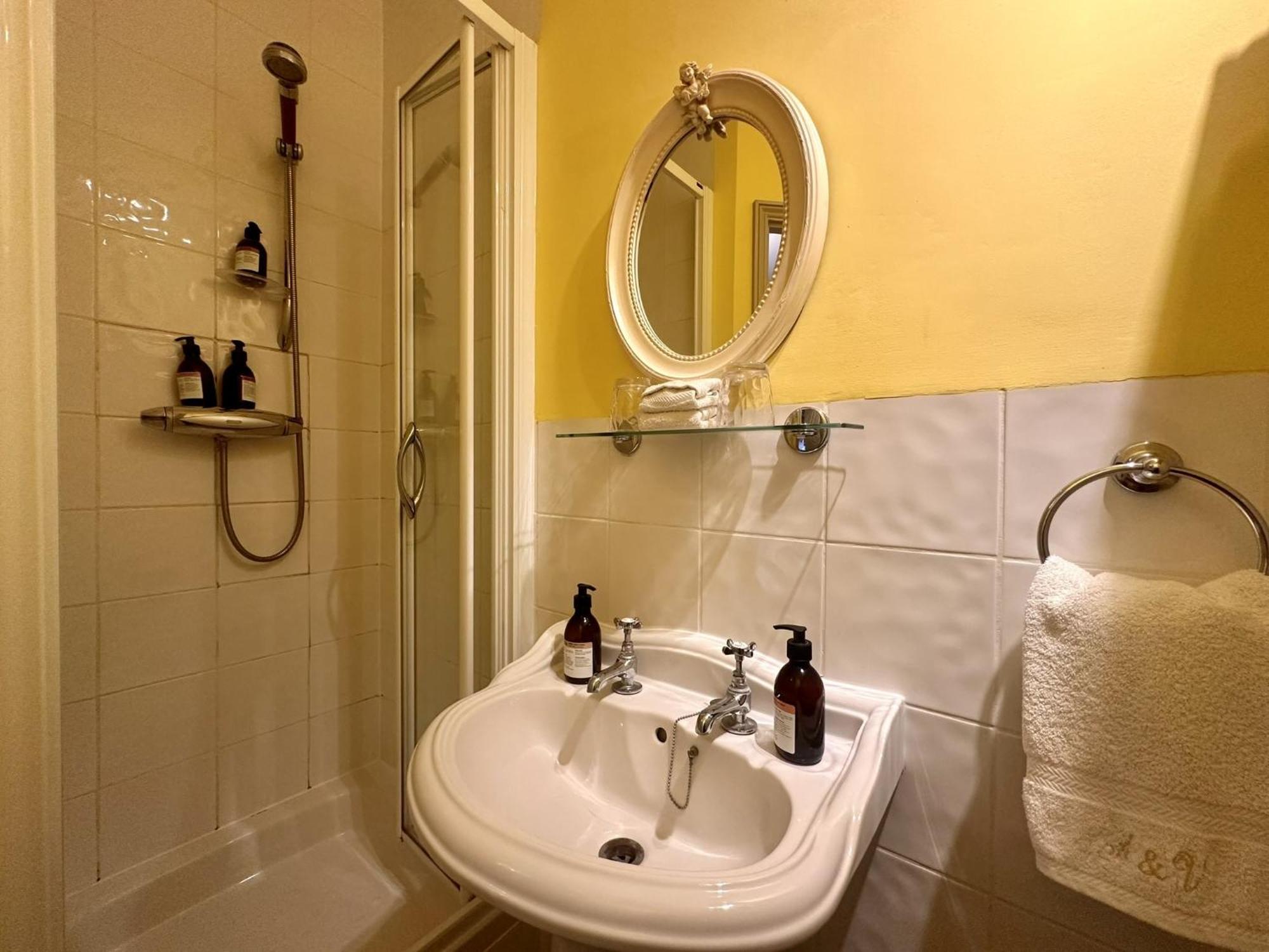 Albert & Victoria Guest House Ήστμπορν Δωμάτιο φωτογραφία