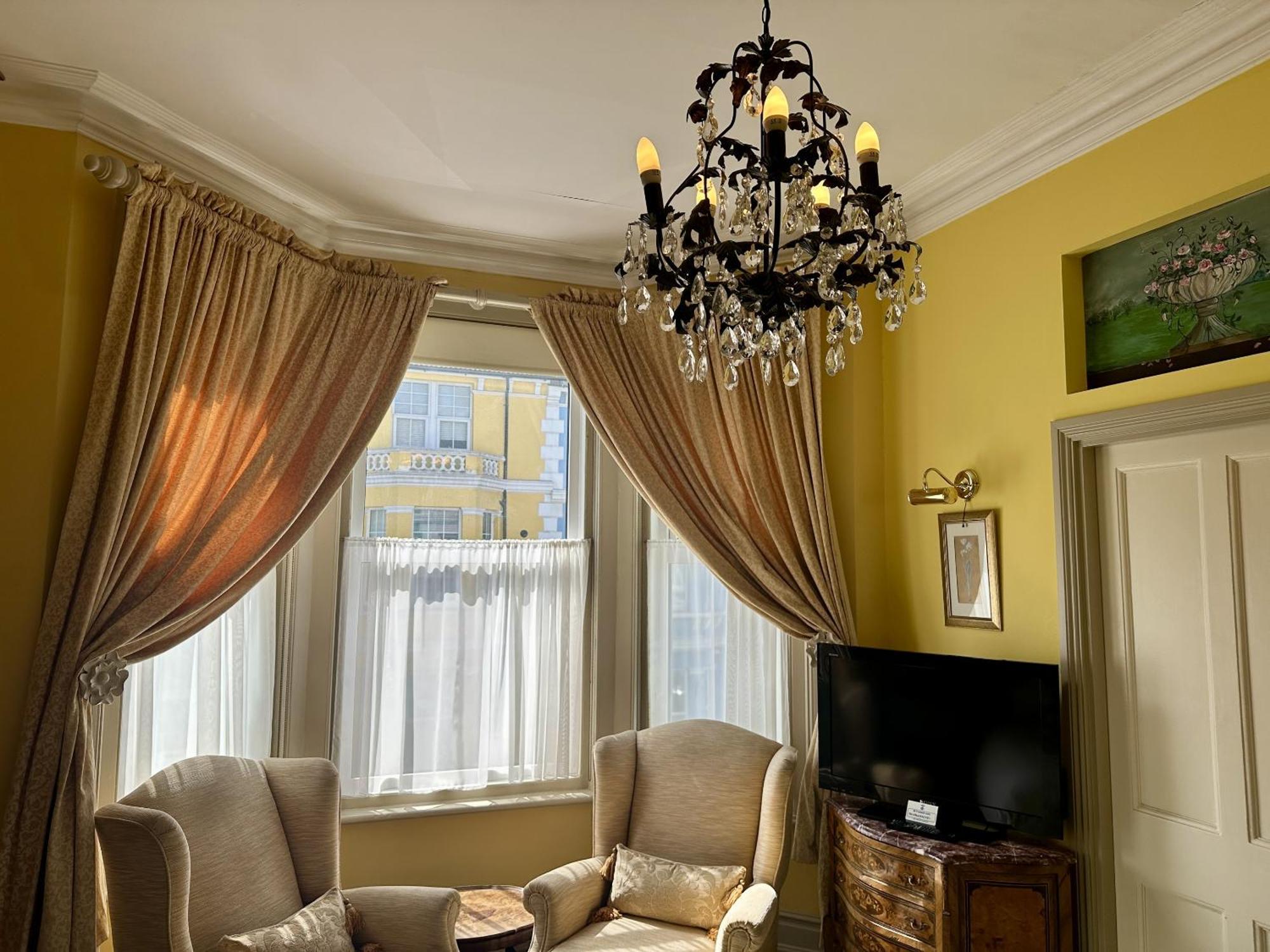 Albert & Victoria Guest House Ήστμπορν Εξωτερικό φωτογραφία